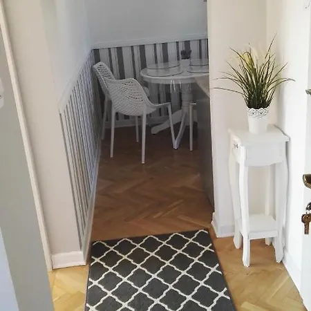 Centrum - Dona 200 Metrow Od Morza Gdynia